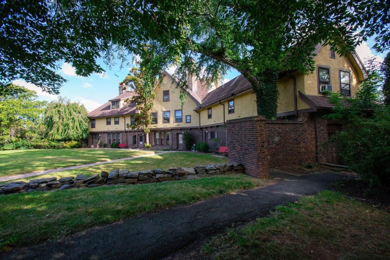 Rutgers University Inn And Conference Center New Brunswick Exterior photo